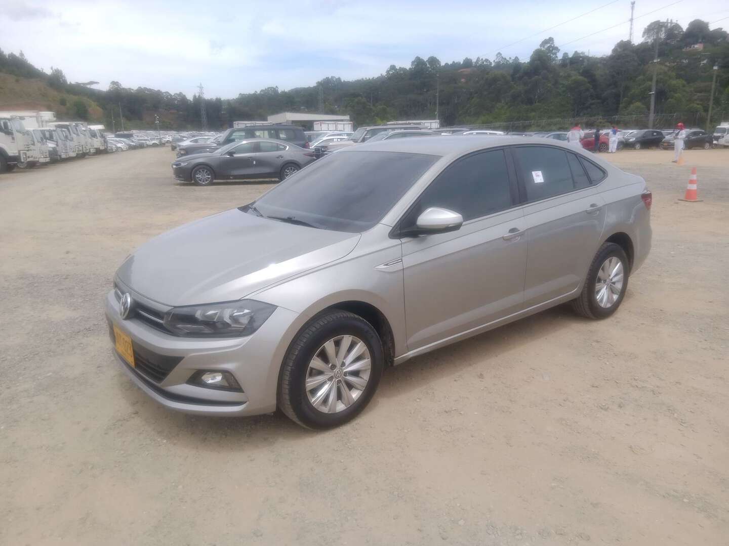 Volkswagen - Virtus - 2021
