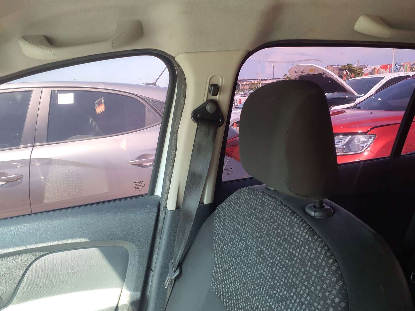 Renault - Sandero - 2020