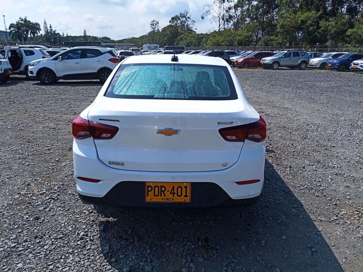 Chevrolet - Onix - 2025