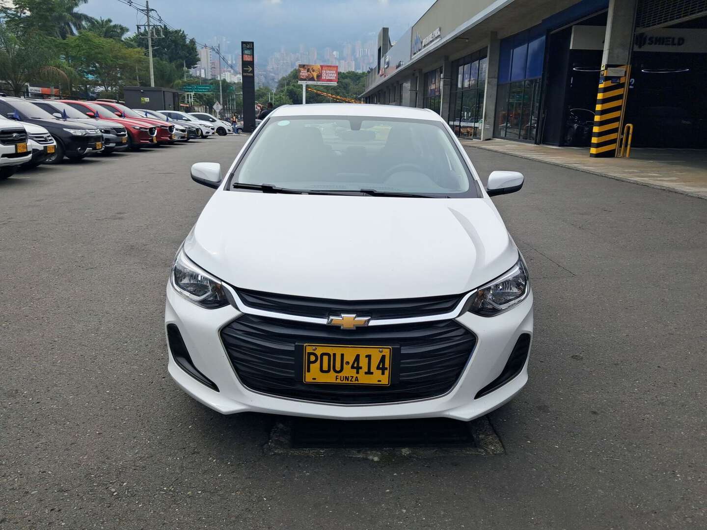 Chevrolet - Onix - 2025