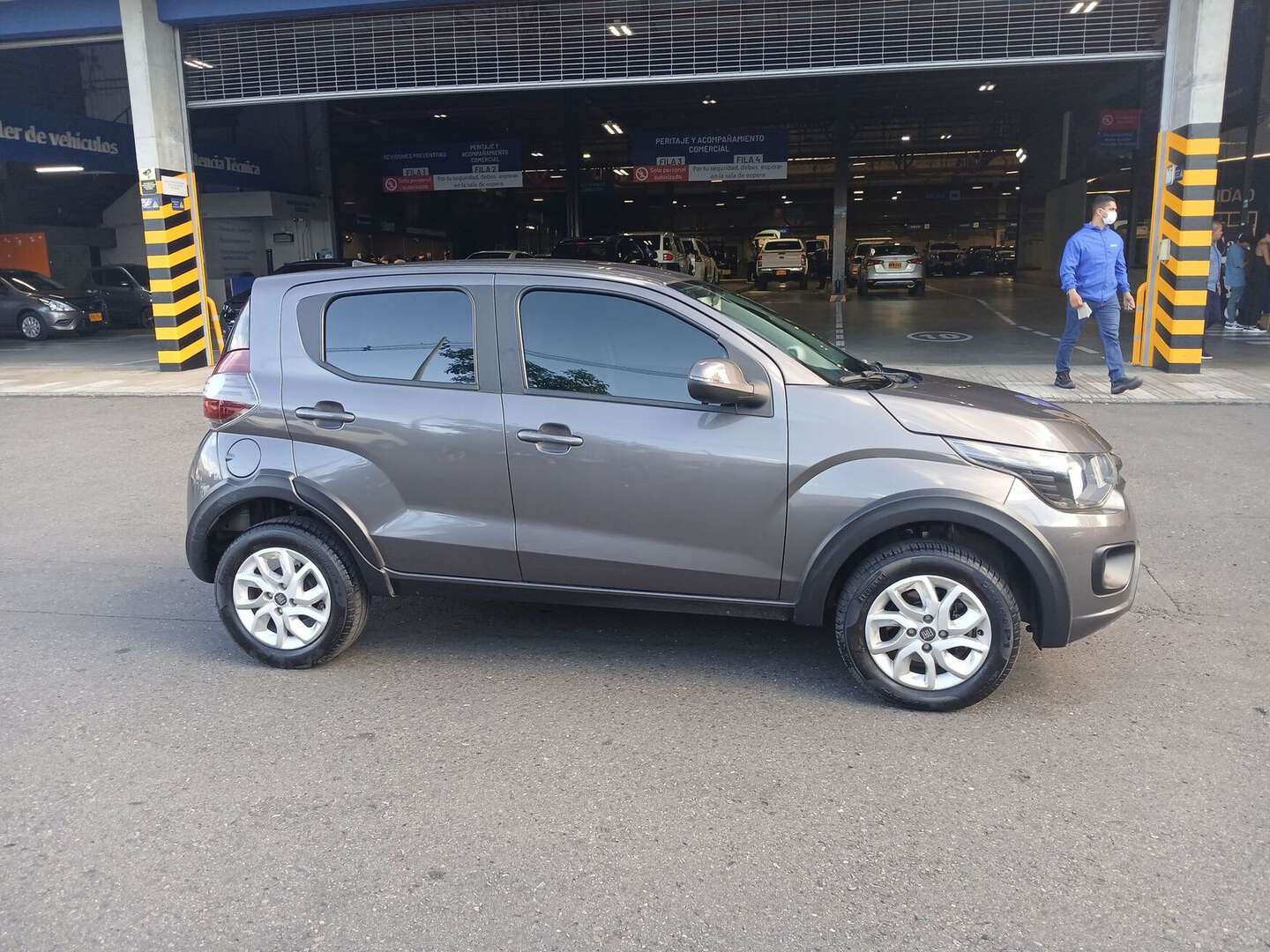 Fiat - Mobi - 2024