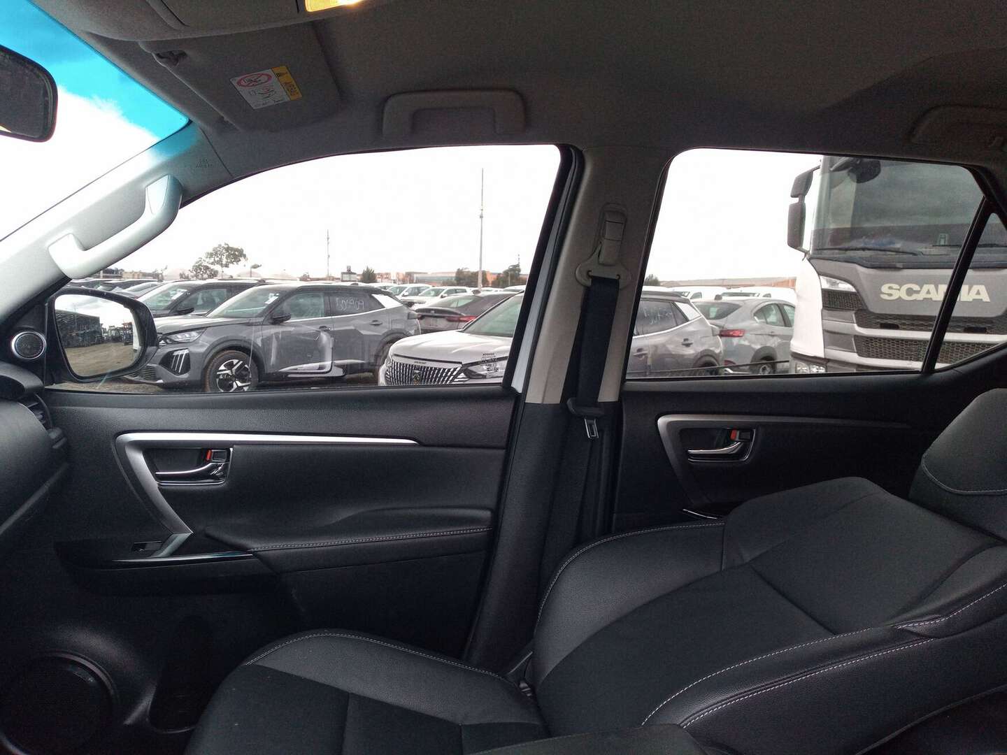 Toyota - Fortuner - 2024