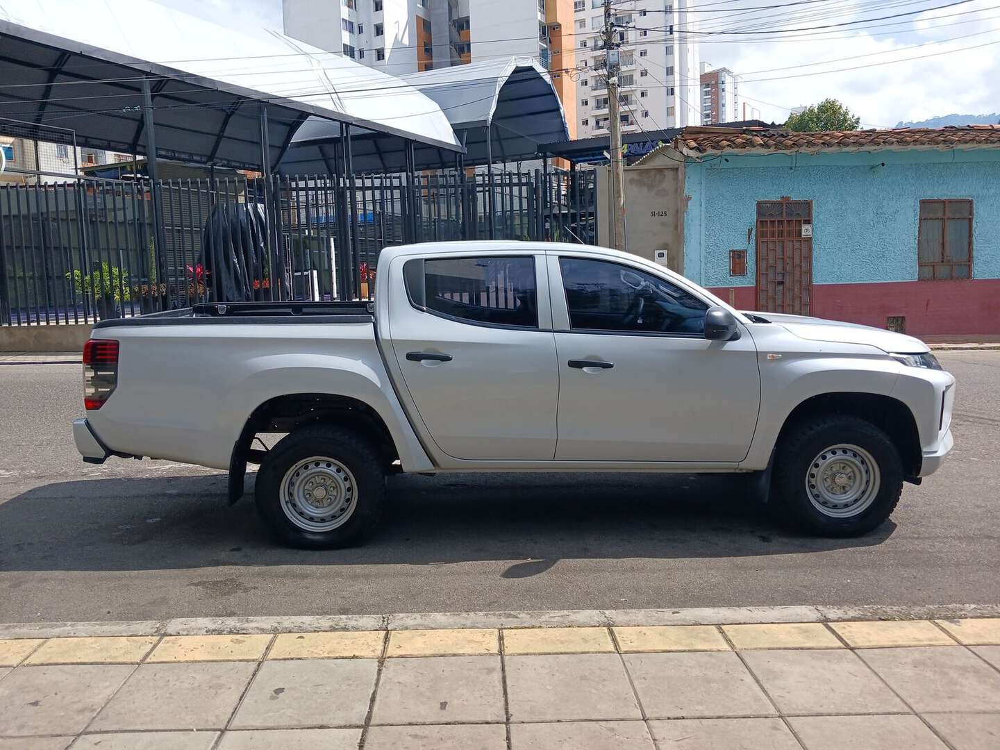 Mitsubishi - L200 - 2022