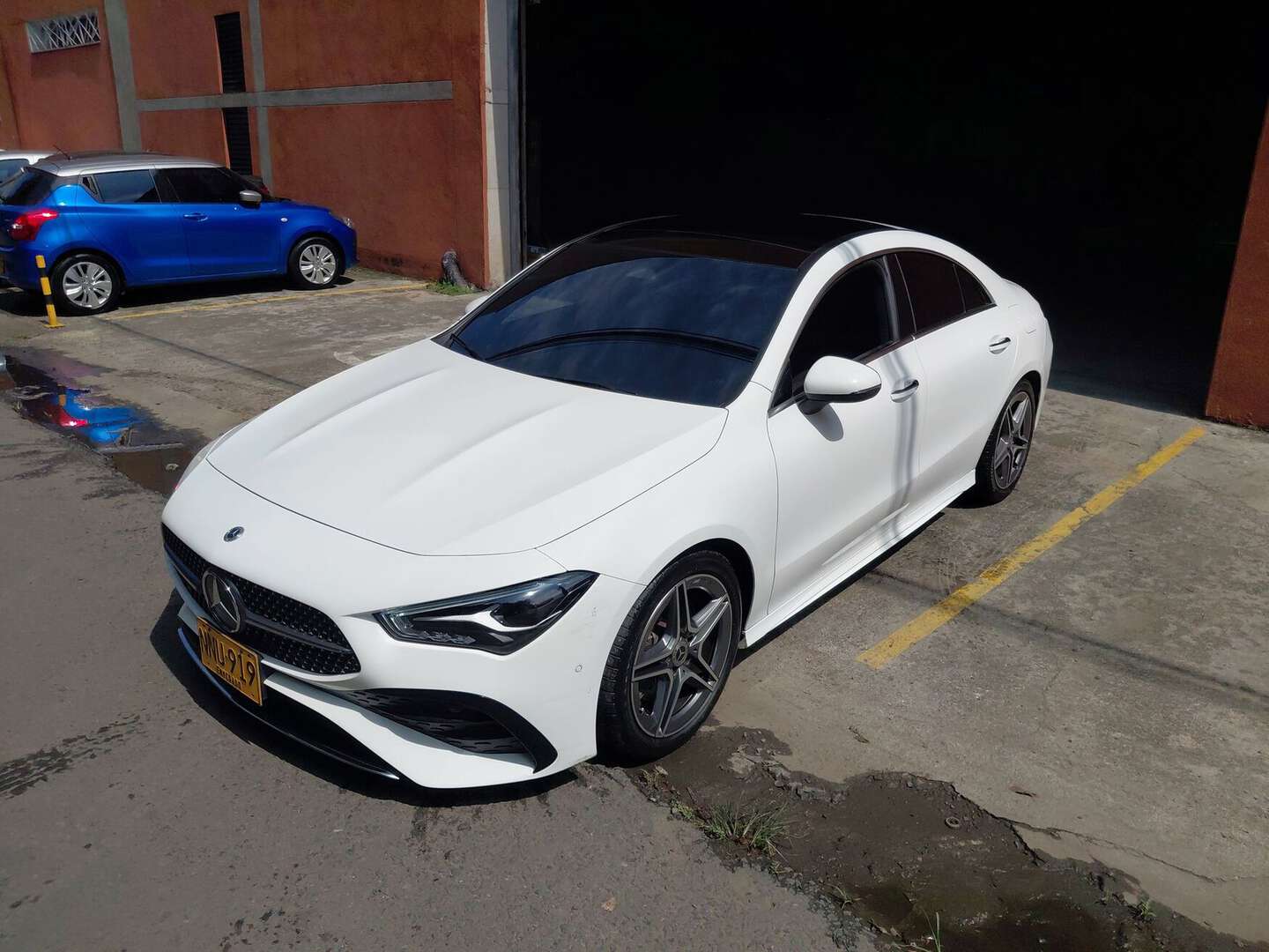 Mercedes Benz - CLA200 - 2024