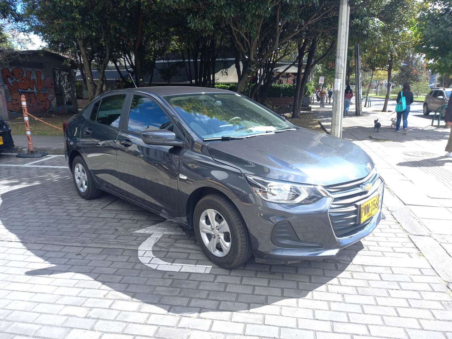 Chevrolet - Onix - 2025