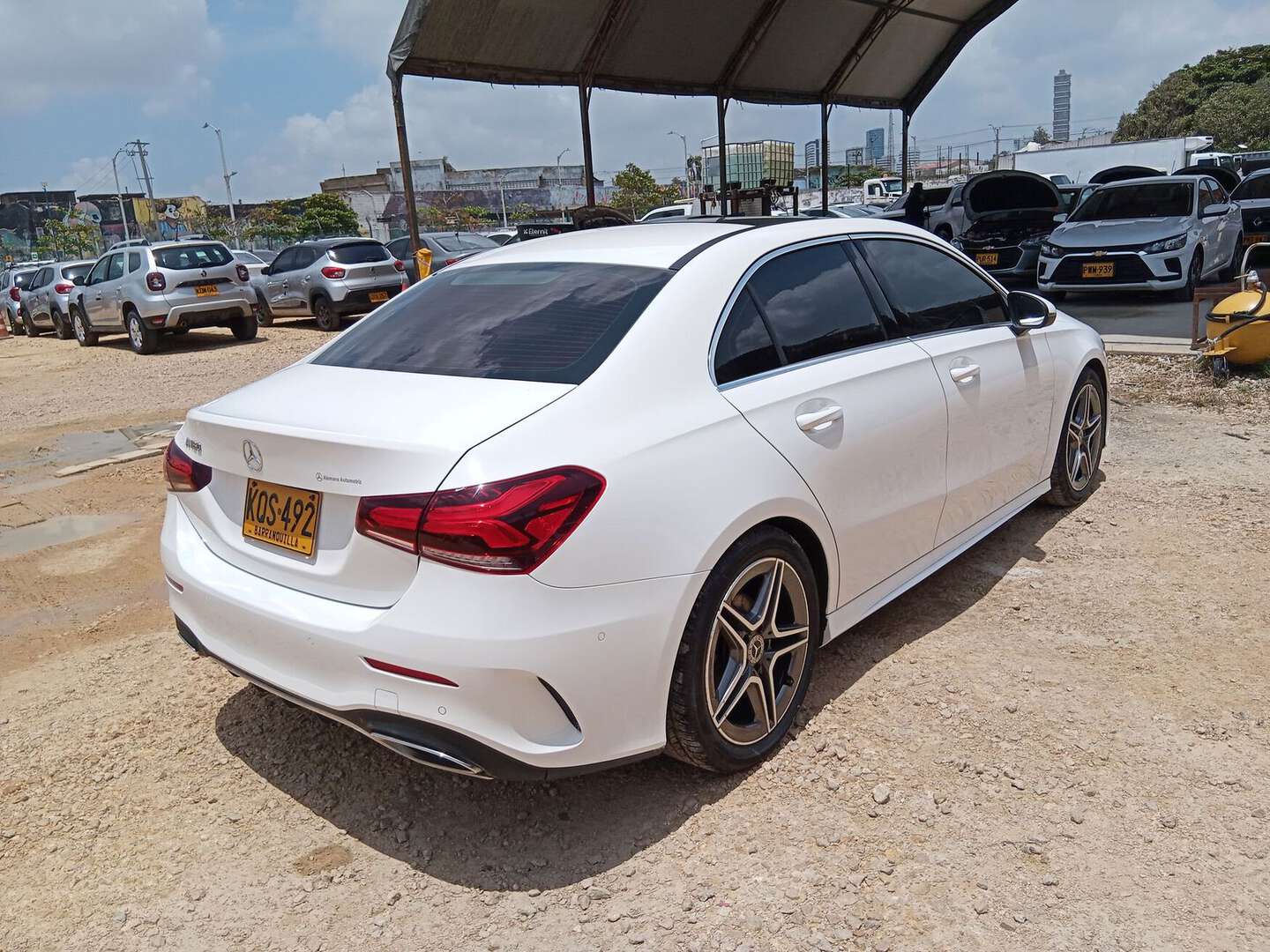 Mercedes Benz - A180 - 2022