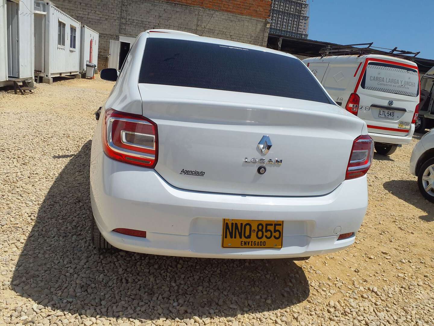 Renault - Logan - 2024