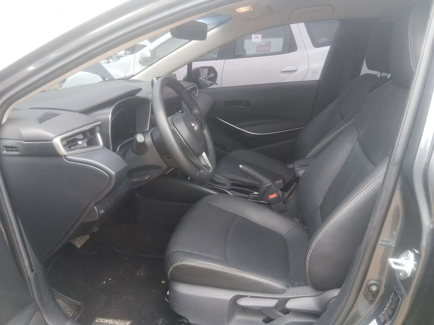 Toyota - Corolla - 2024