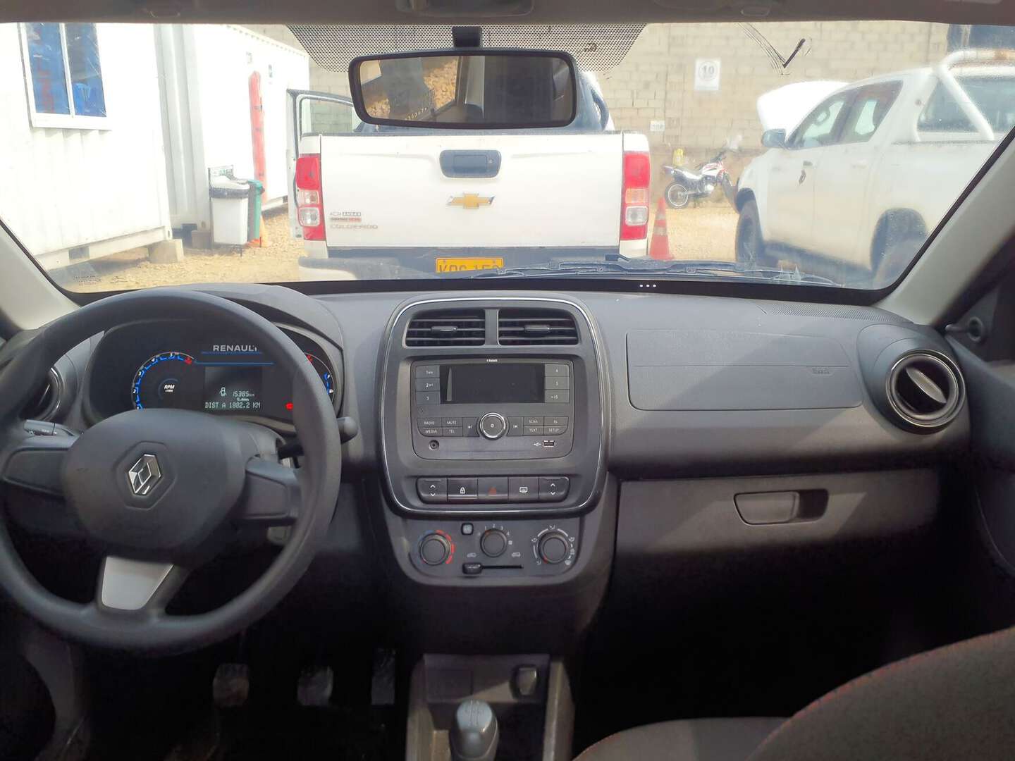 Renault - Kwid - 2023