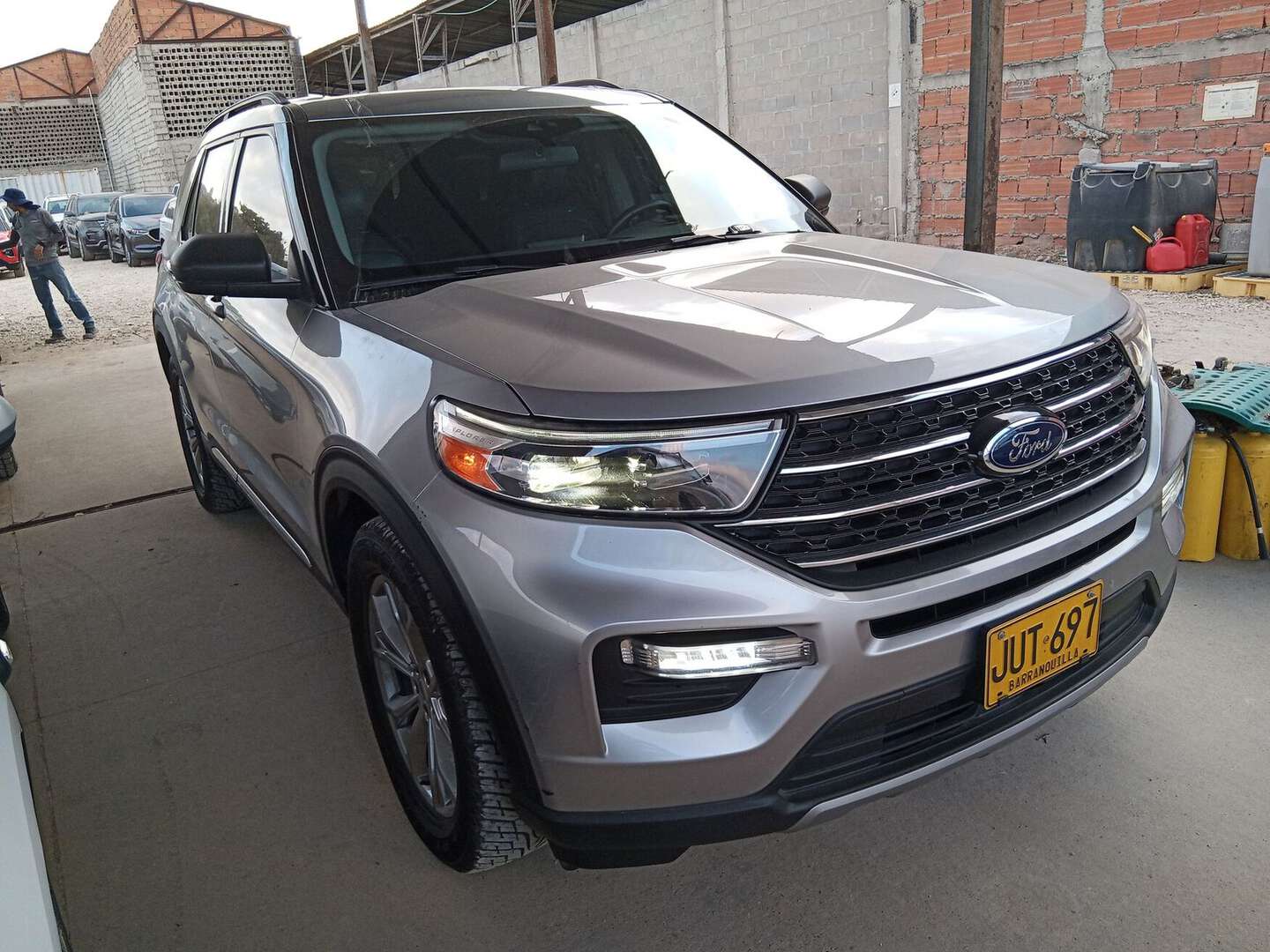 Ford - Explorer - 2021