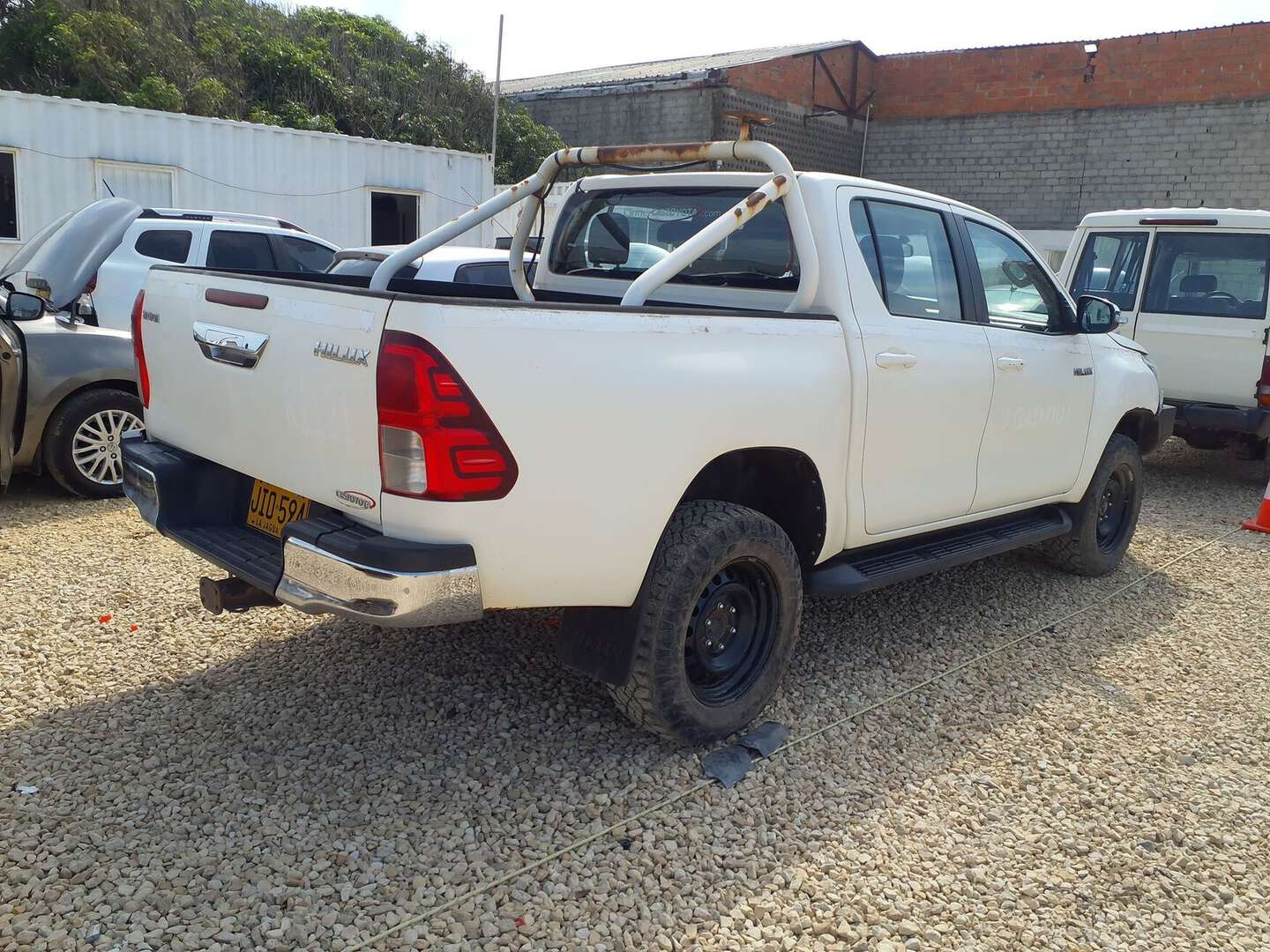 Toyota - Hilux - 2021
