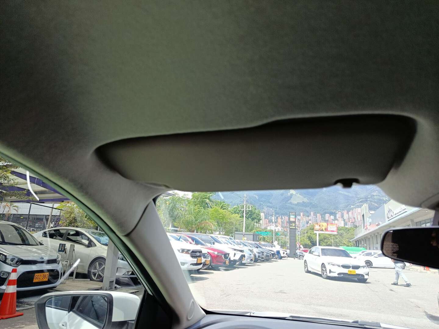 Chevrolet - Onix - 2025