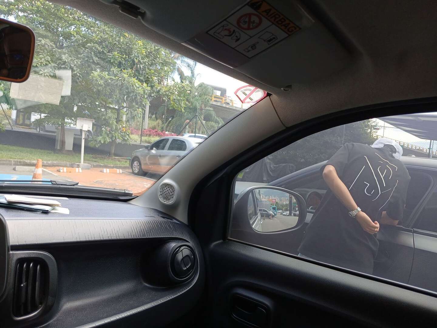 Fiat - Mobi - 2024