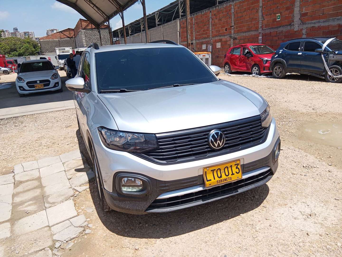 Volkswagen - T-Cross - 2023