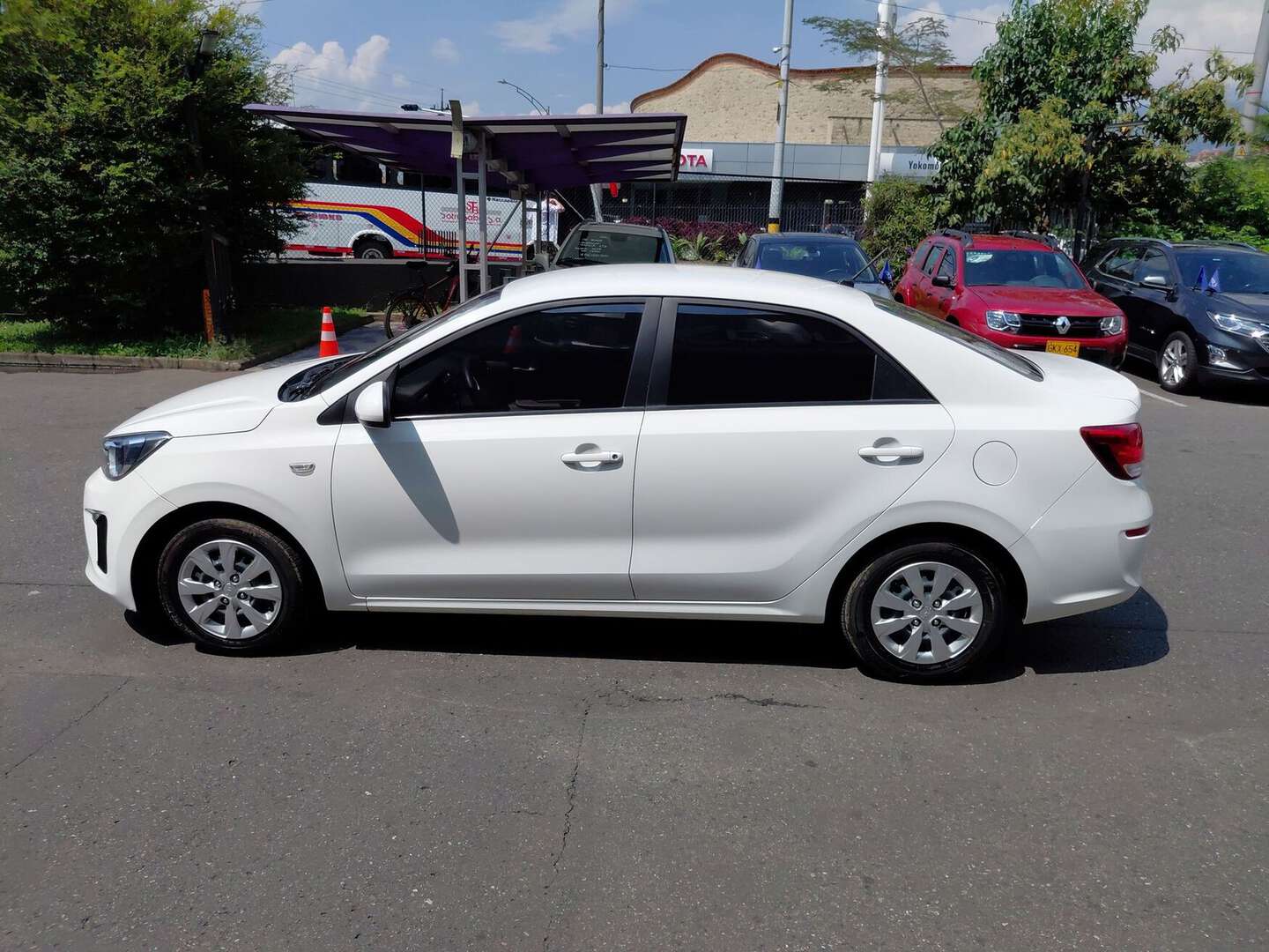 Kia - Soluto - 2025