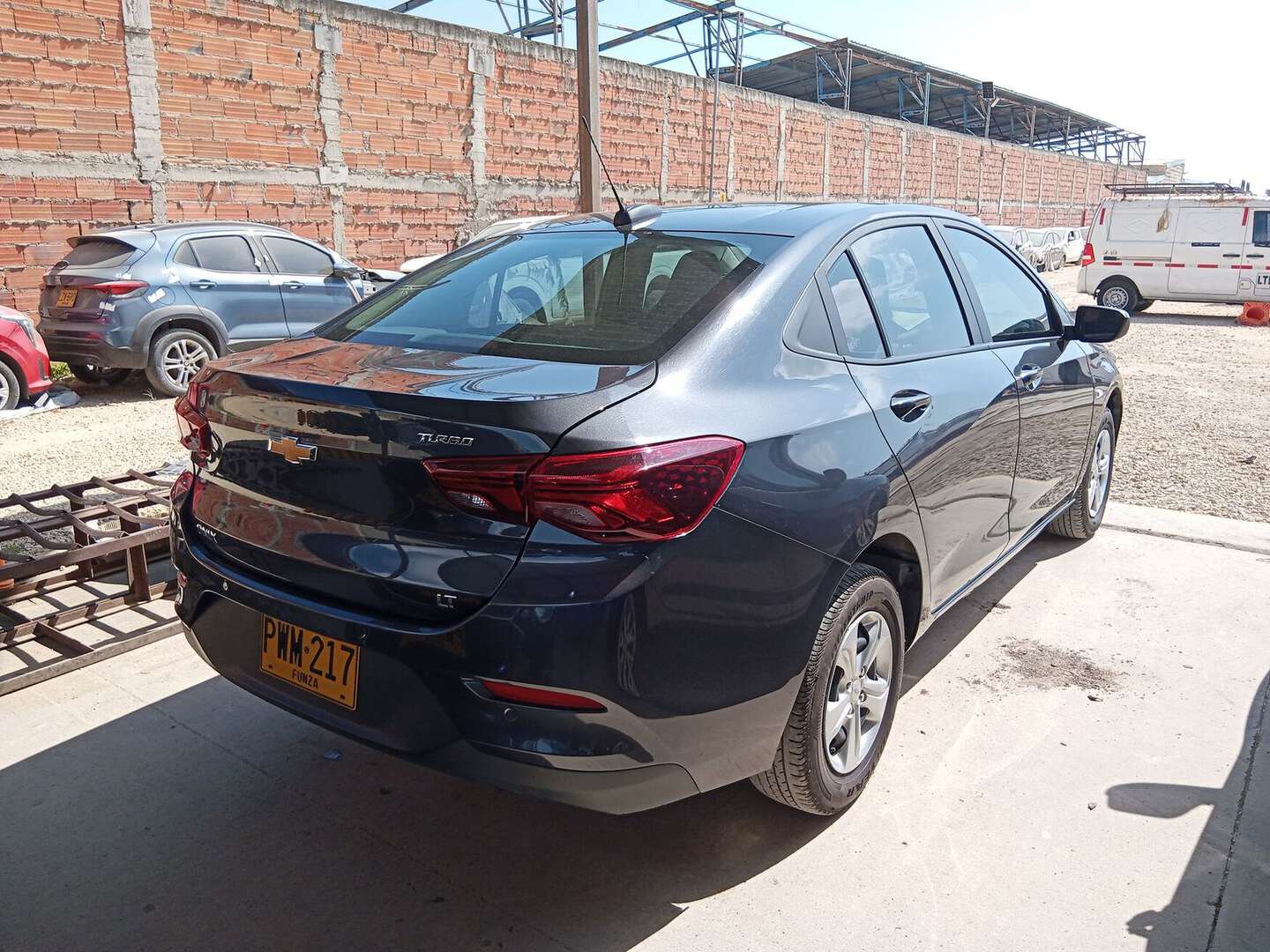Chevrolet - Onix - 2025