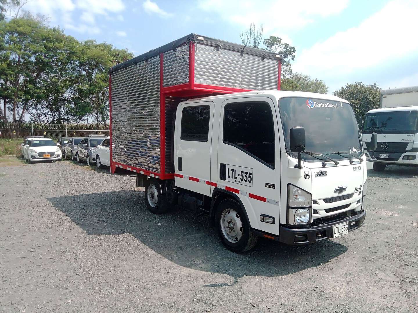 Chevrolet - NHR Doble - 2023