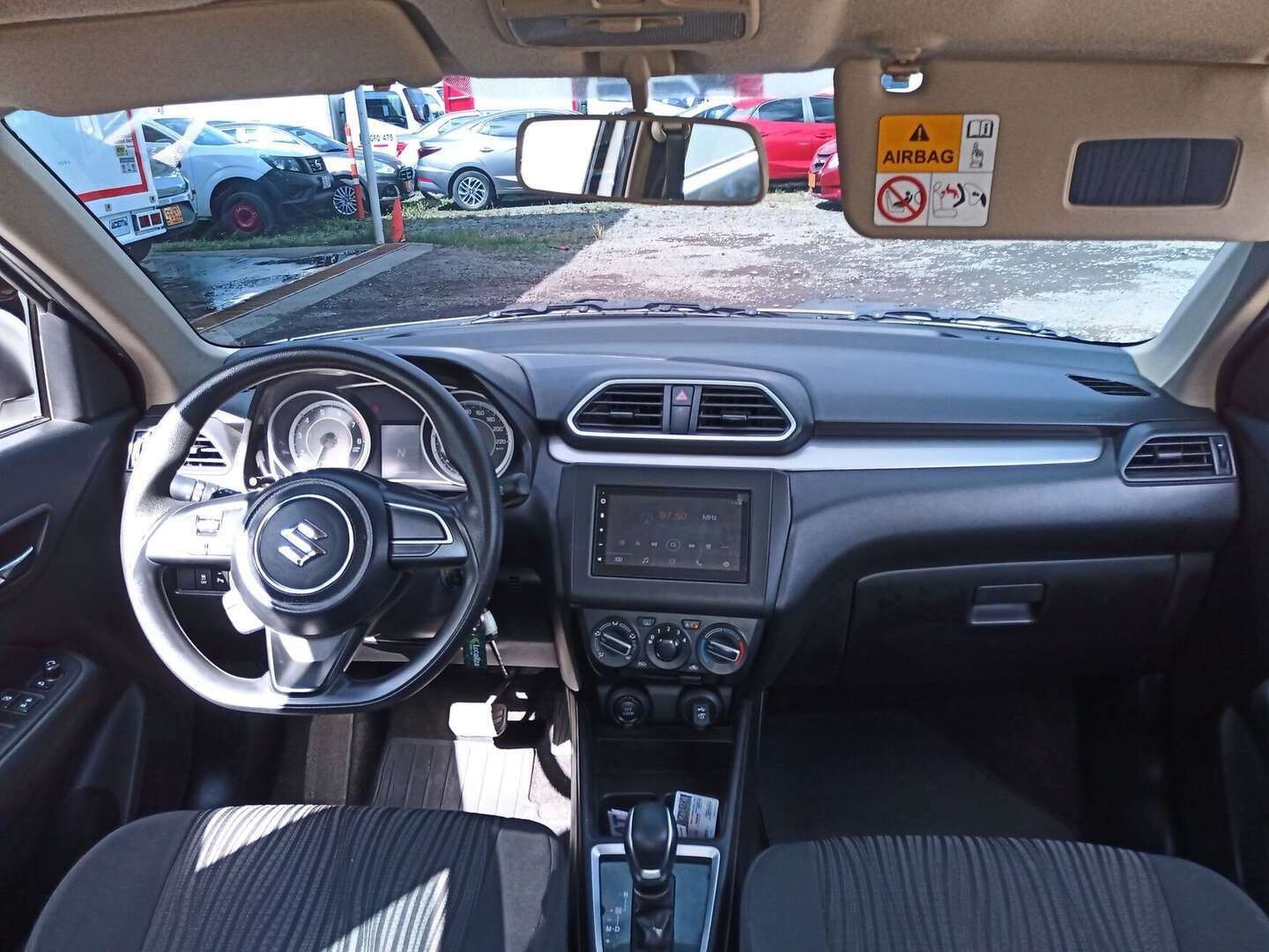 Suzuki - Swift - 2023