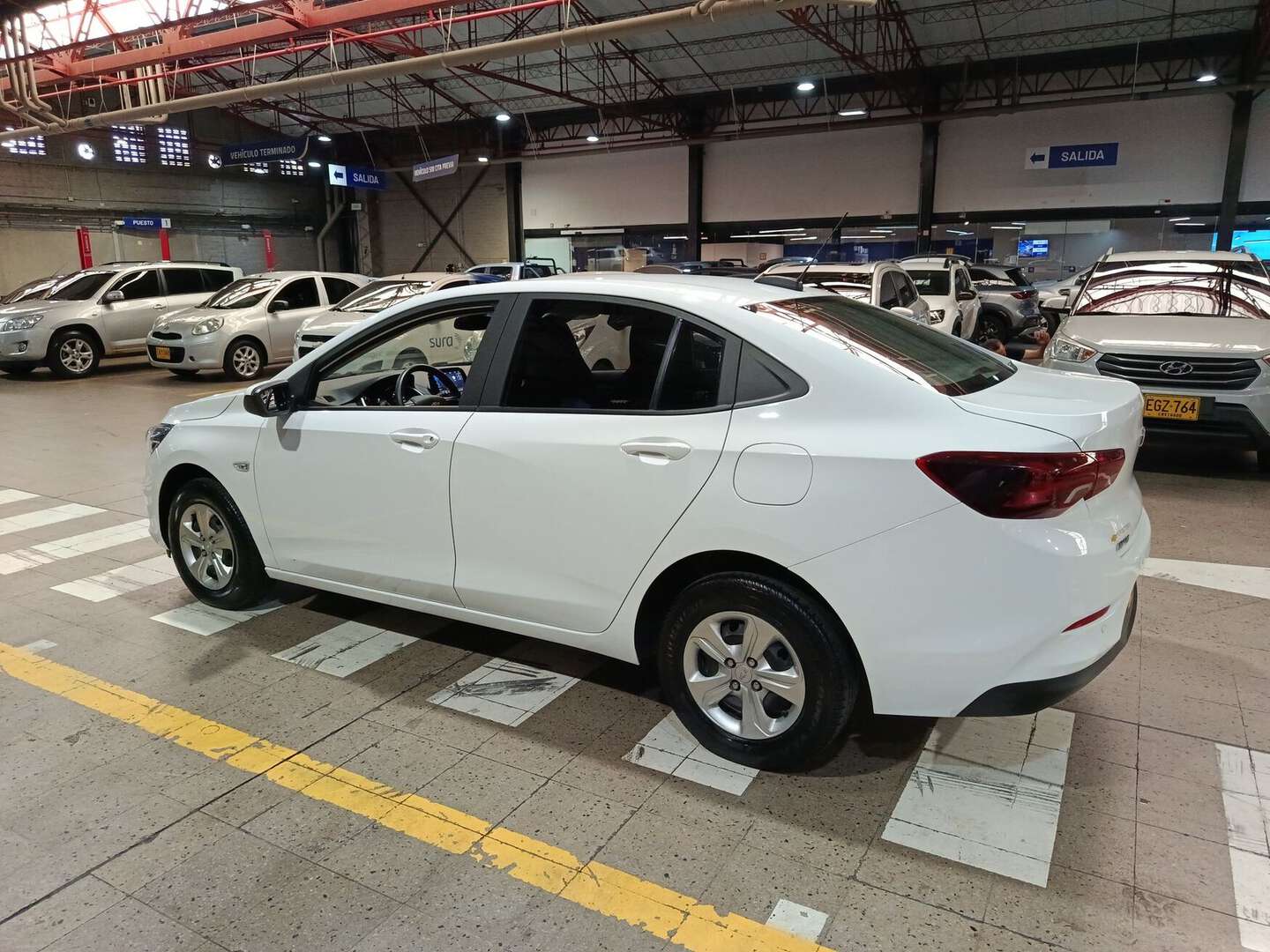 Chevrolet - Onix - 2025