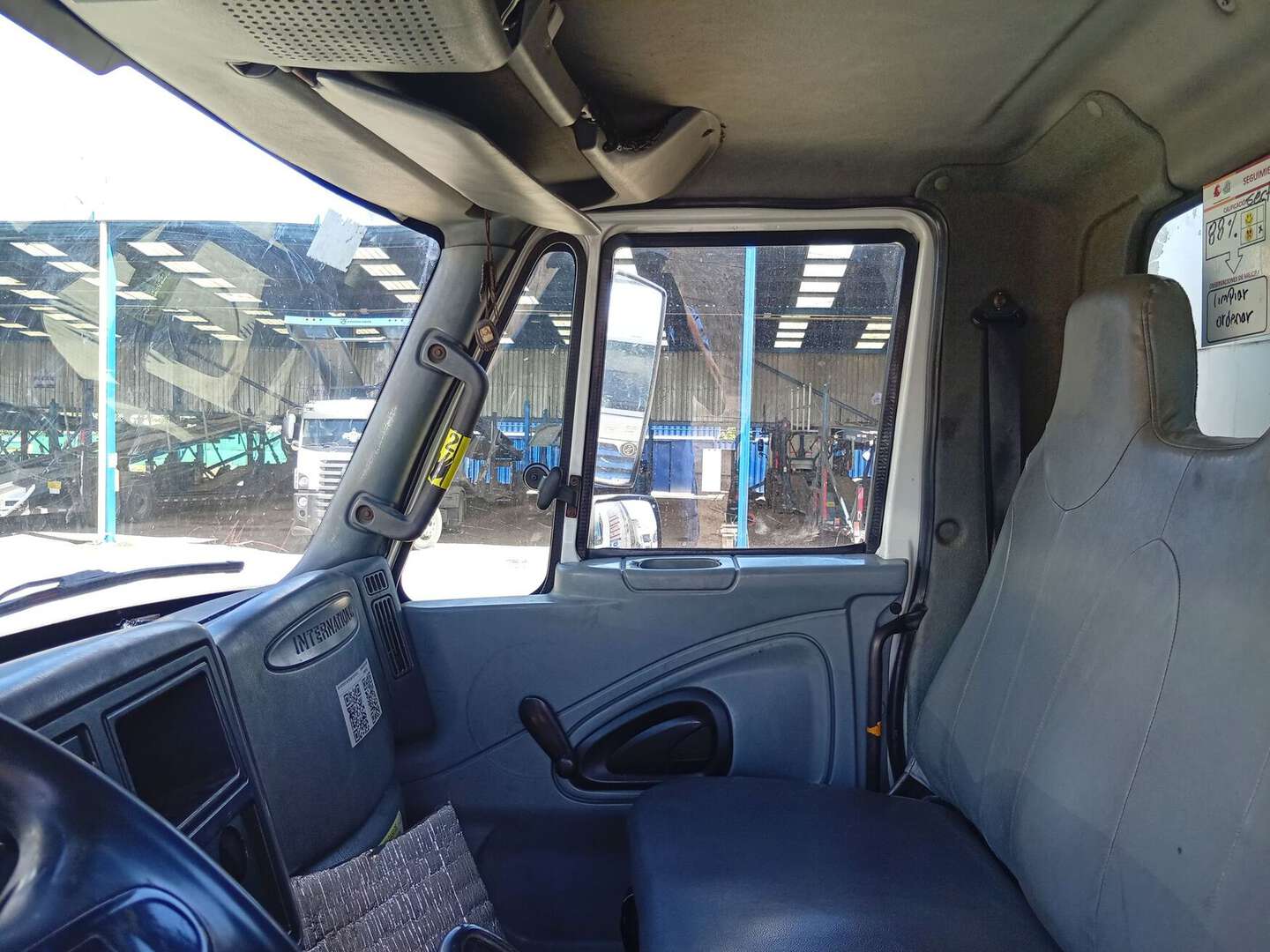 International - 4300 - 2013