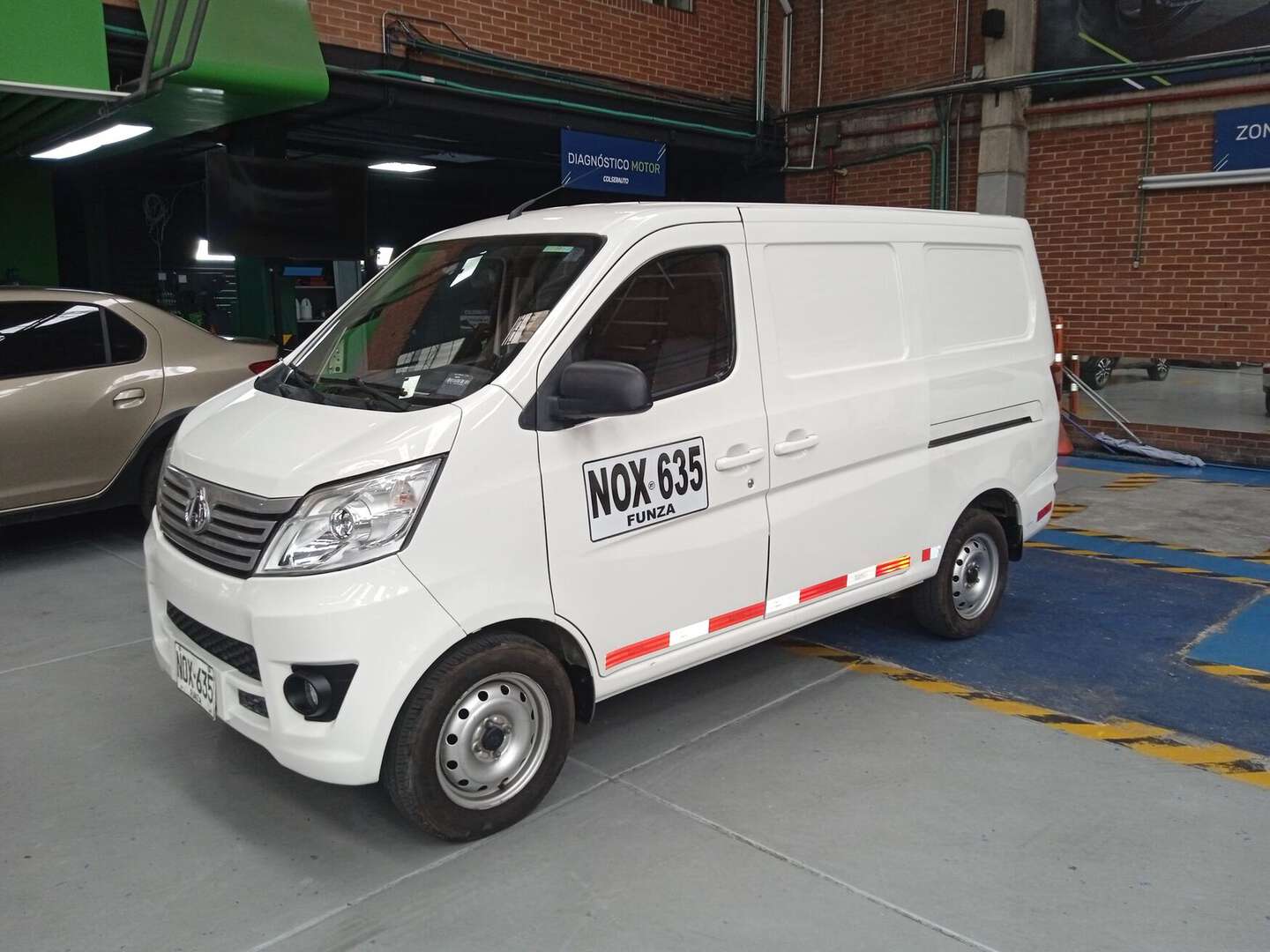Changan - Van Plus - 2025