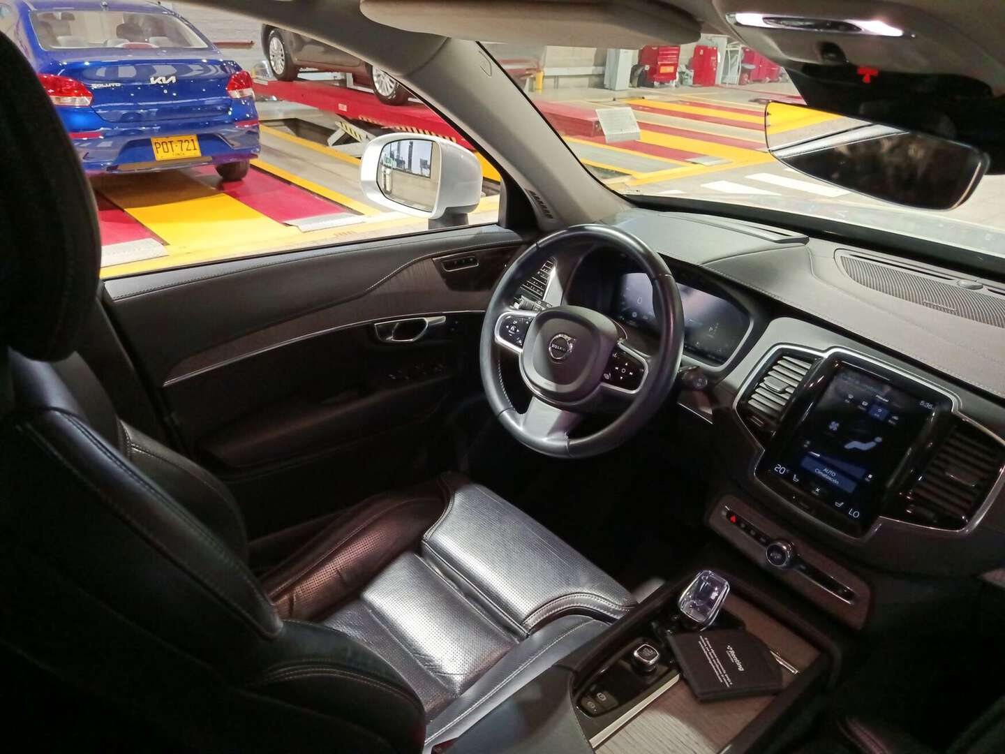 Volvo - XC90 - 2022