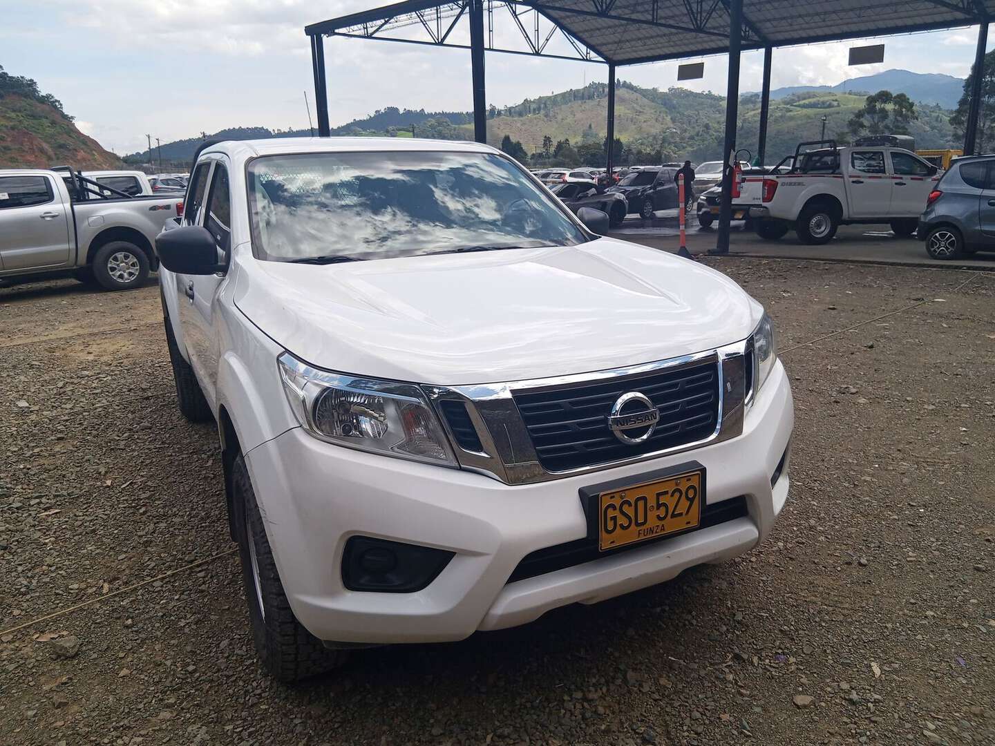 Nissan - Frontier - 2020