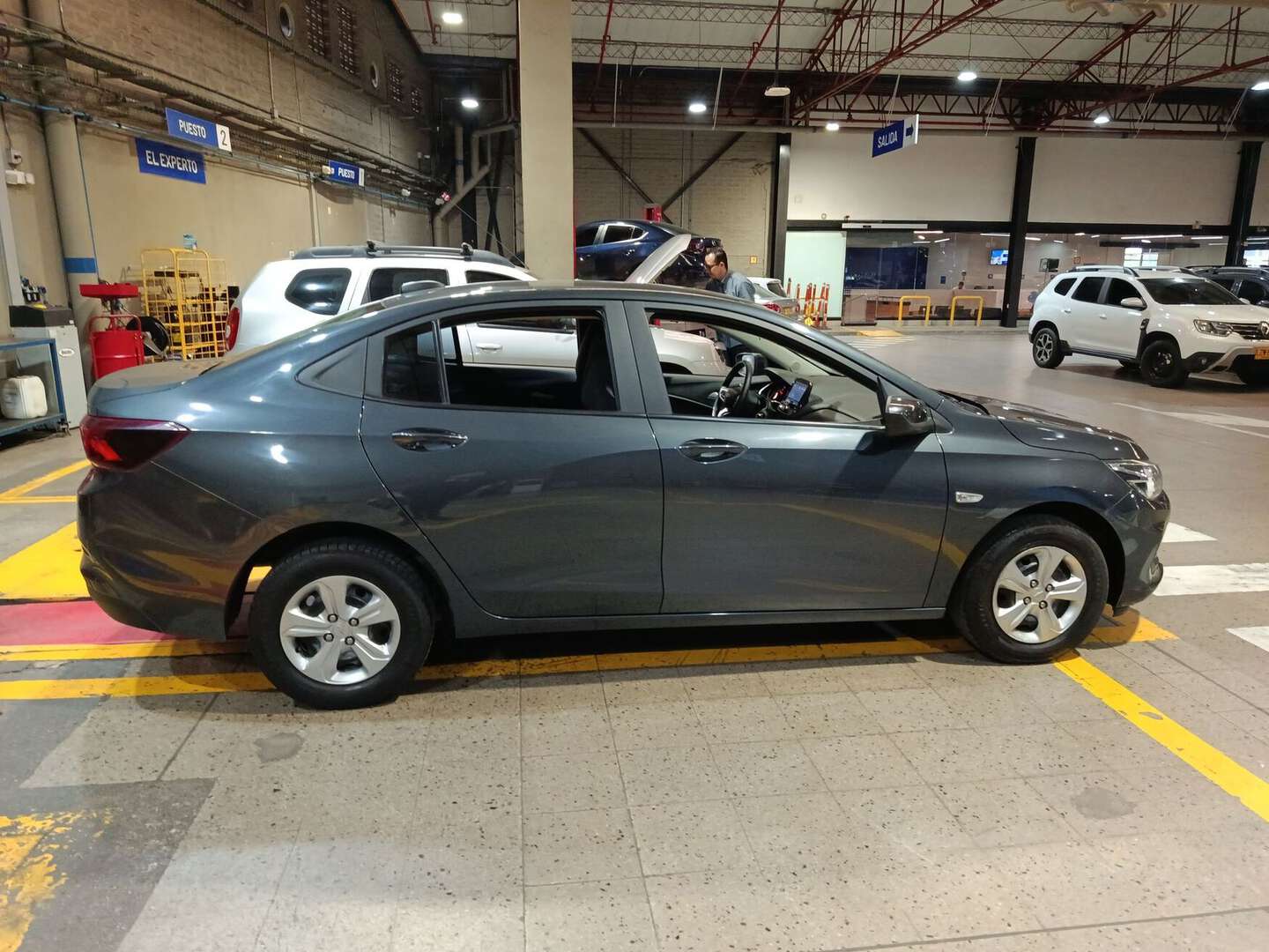 Chevrolet - Onix - 2025