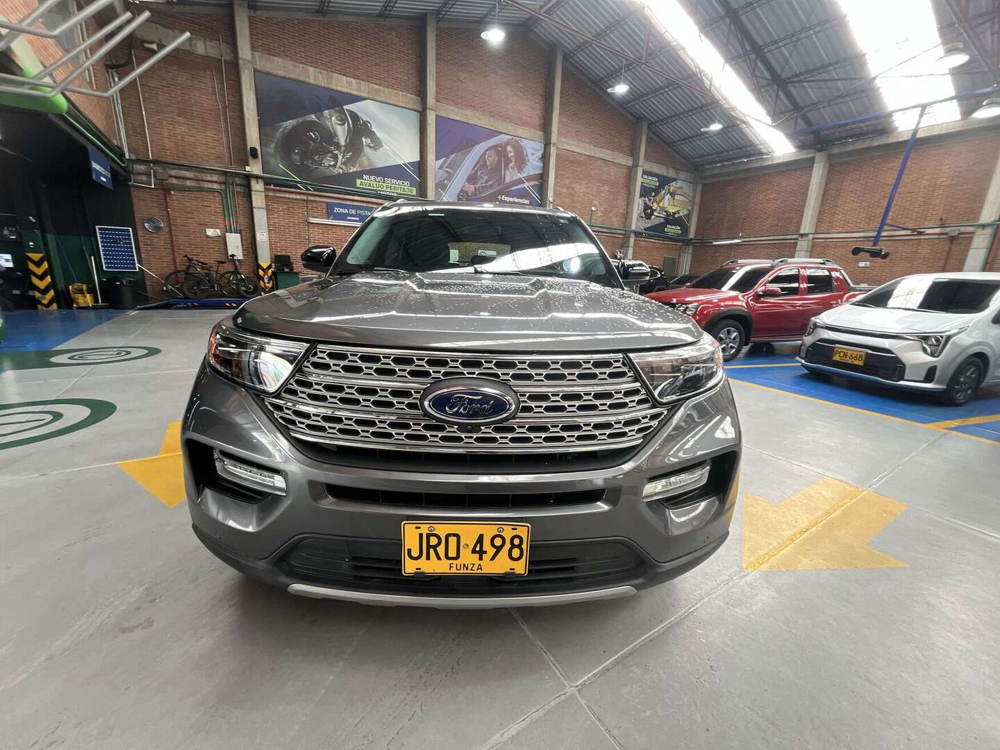 Ford - Explorer - 2021