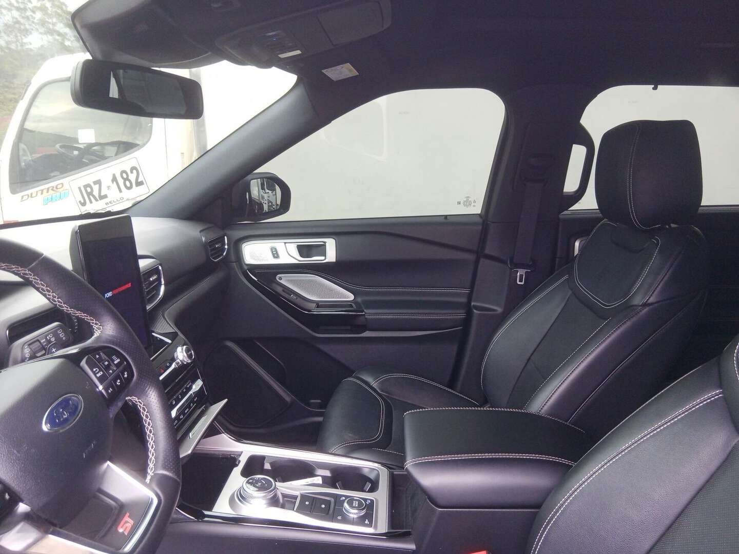 Ford - Explorer - 2023