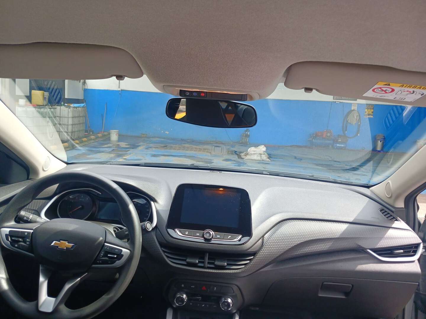 Chevrolet - Onix - 2025