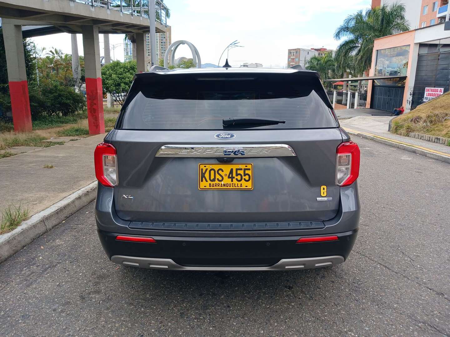 Ford - Explorer - 2021