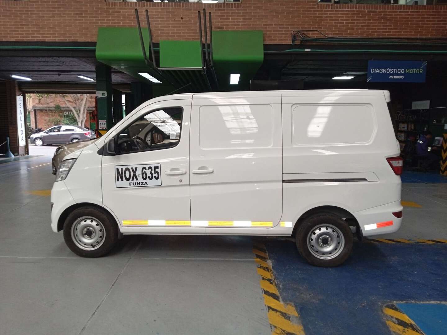 Changan - Van Plus - 2025