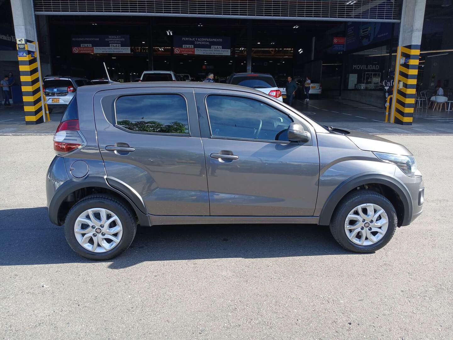 Fiat - Mobi - 2024