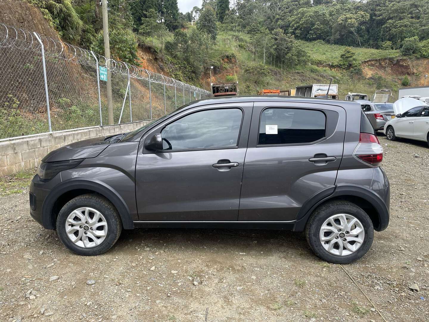 Fiat - Mobi - 2024