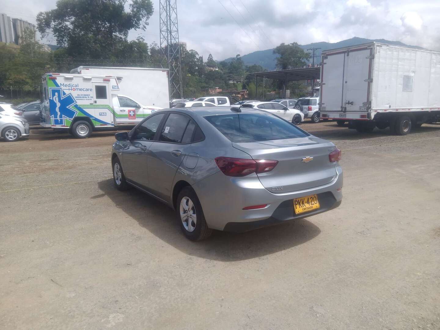 Chevrolet - Onix - 2025