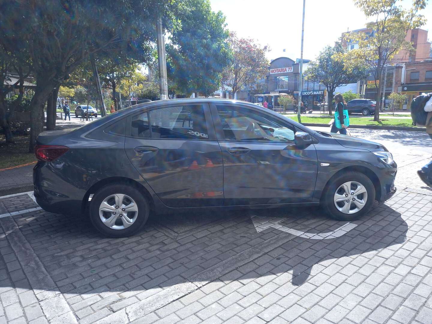 Chevrolet - Onix - 2025