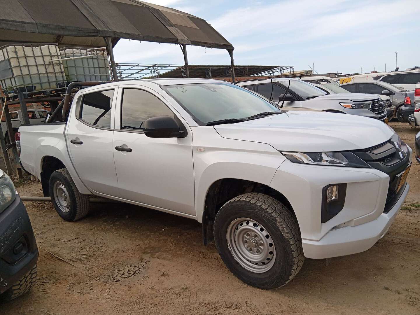 Mitsubishi - L200 - 2023