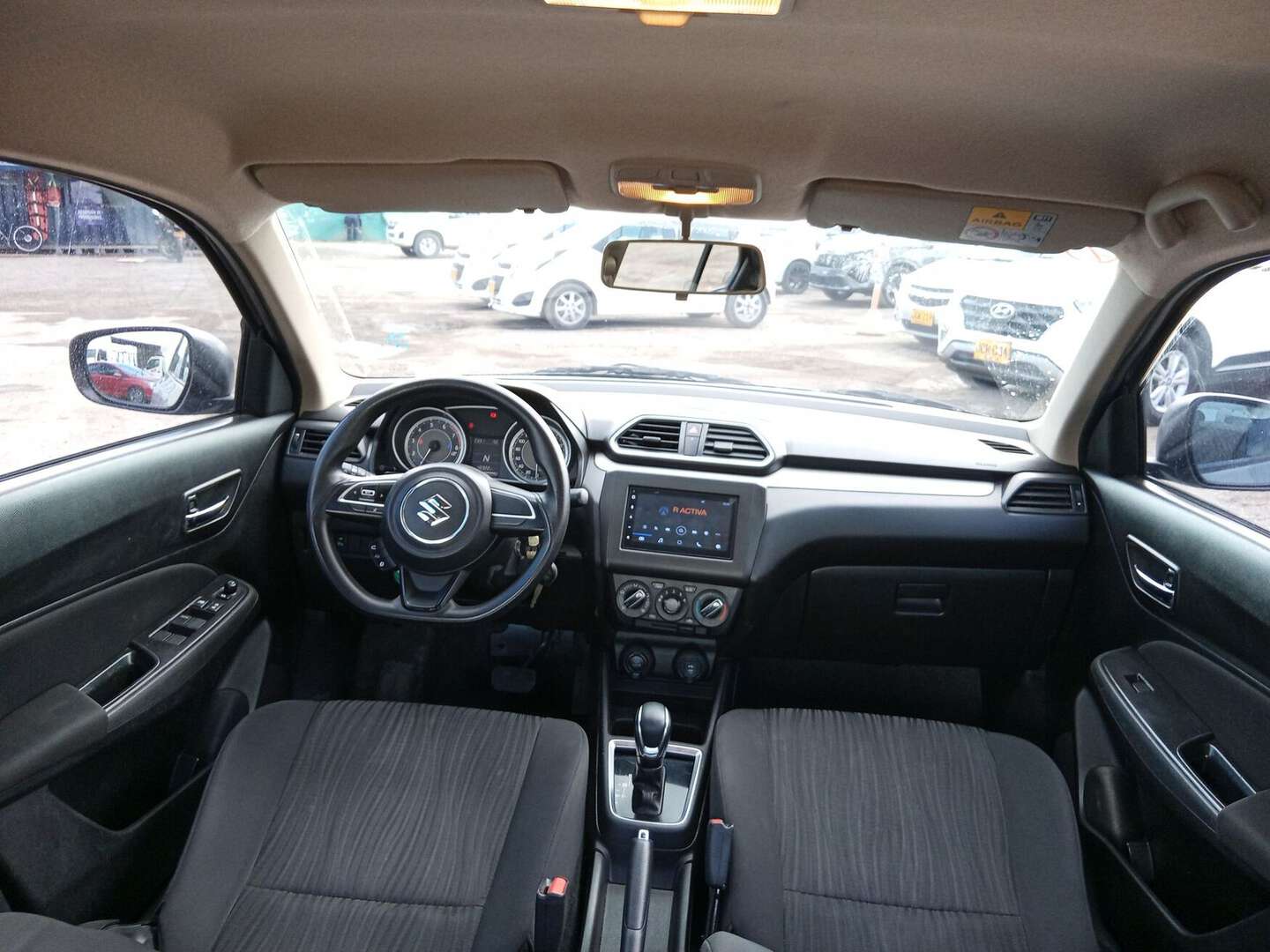 Suzuki - Swift - 2023