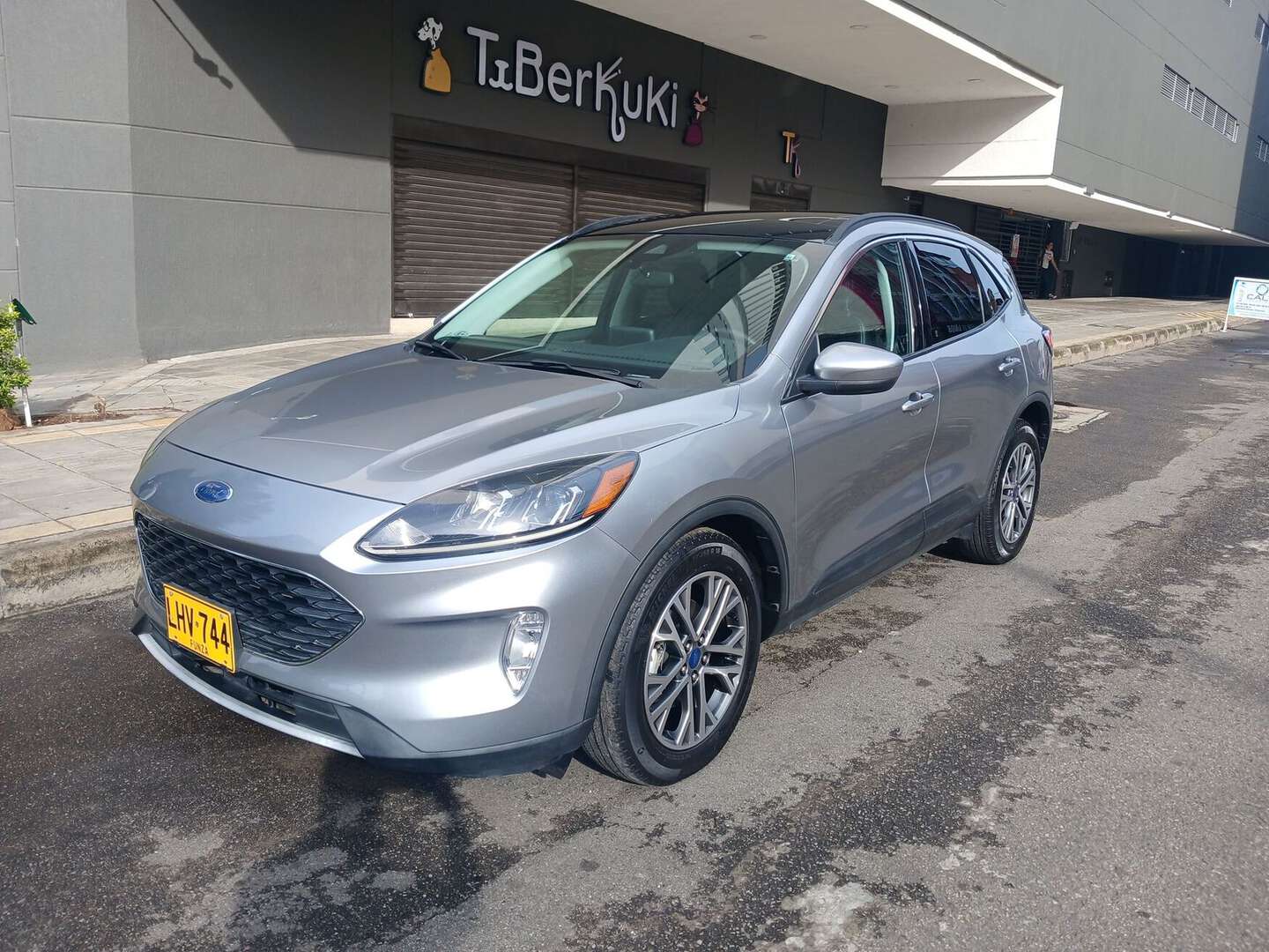 Ford - Escape - 2022
