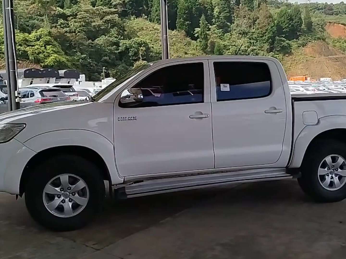 Toyota - Hilux - 2016