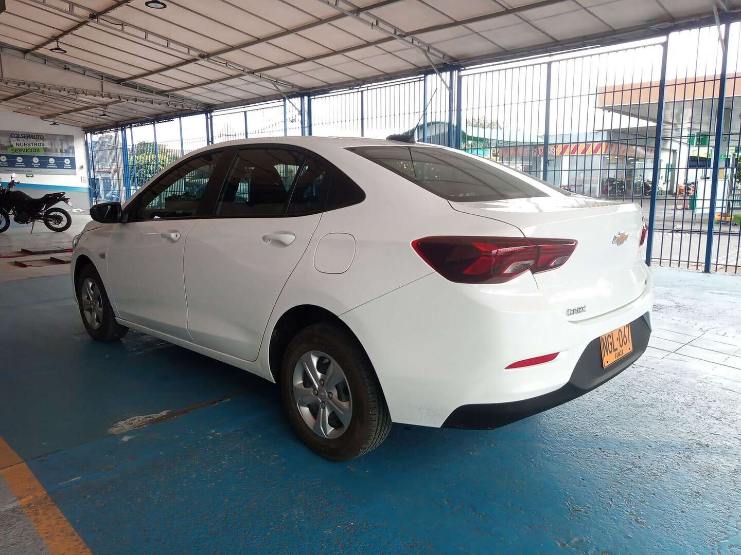 Chevrolet - Onix - 2024