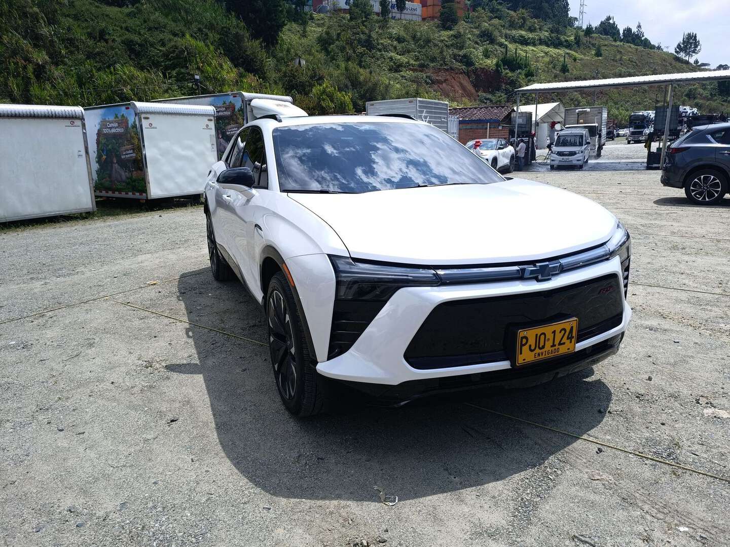 Chevrolet - BLAZER - 2025