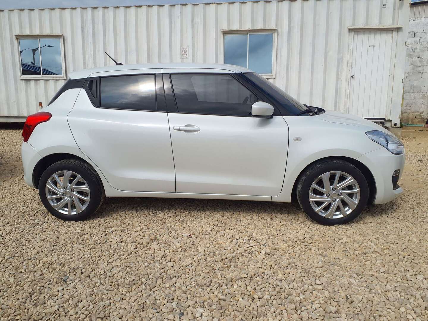 Suzuki - Swift - 2022
