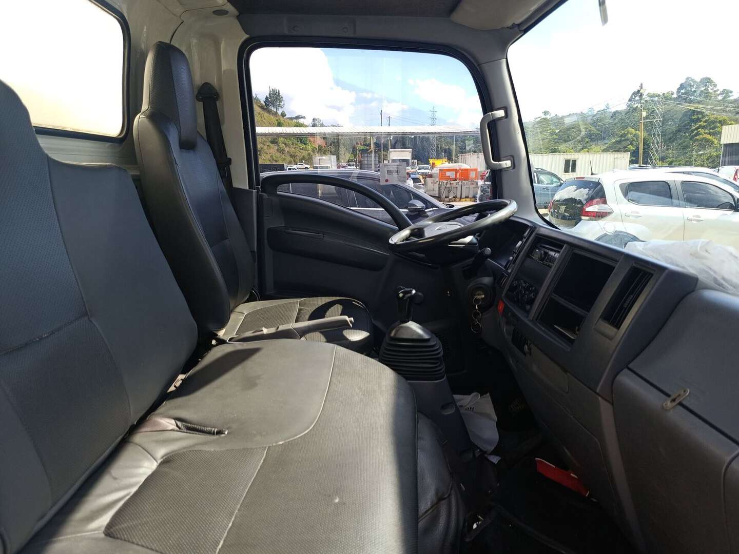 Chevrolet - NKR LWB - 2021