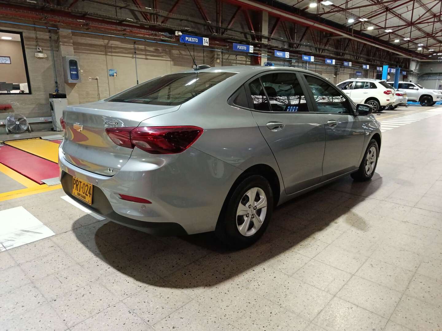 Chevrolet - Onix - 2025