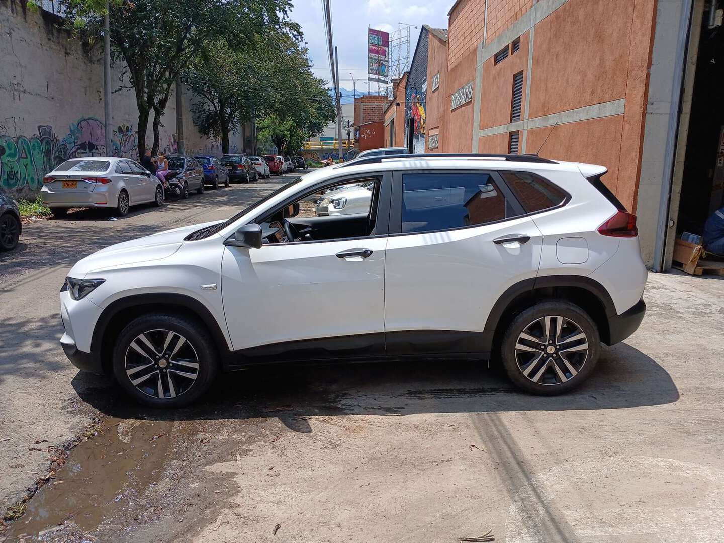 Chevrolet - Tracker - 2025