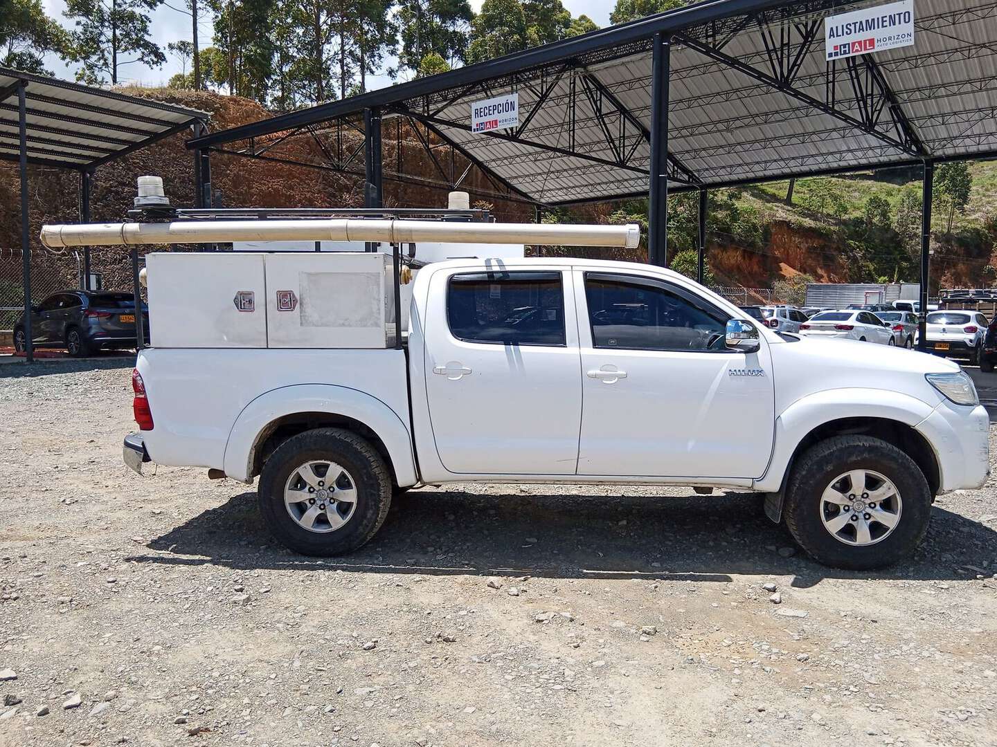 Toyota - Hilux - 2016