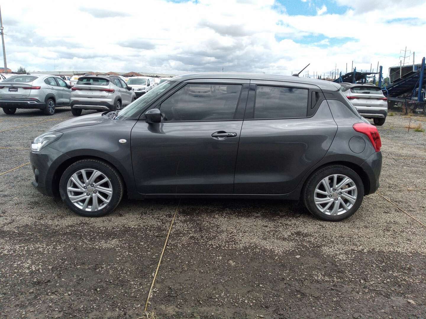 Suzuki - Swift - 2023