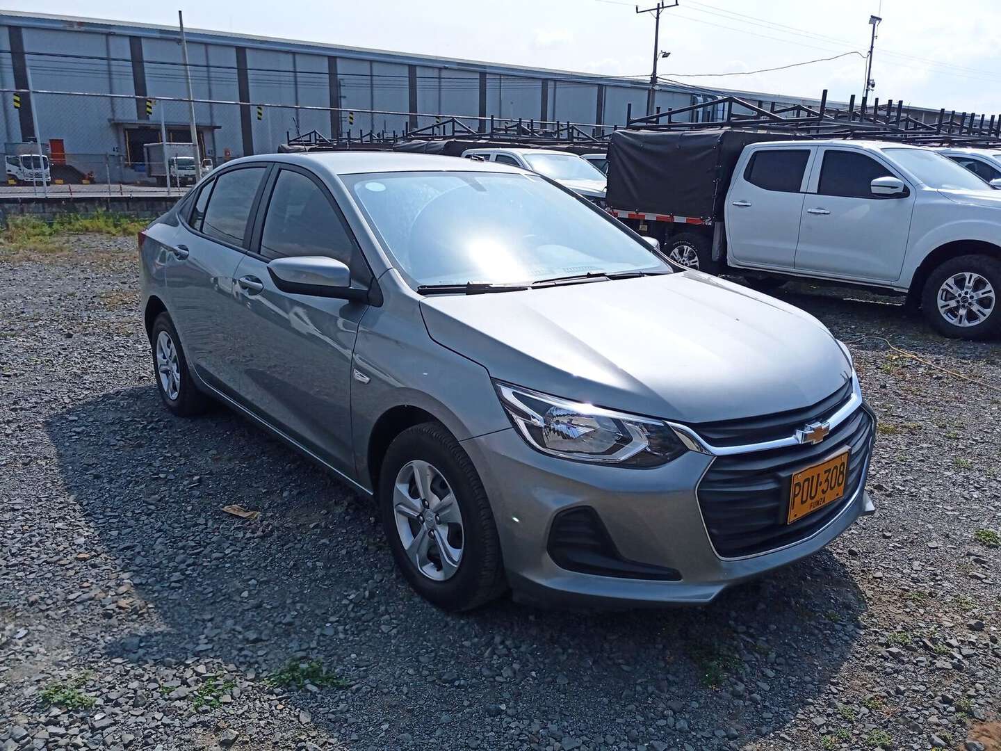 Chevrolet - Onix - 2025